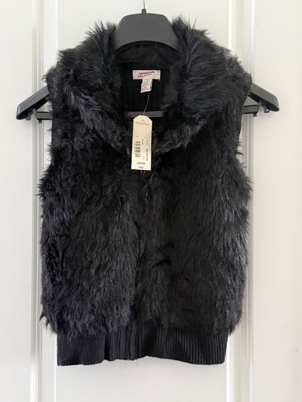 Arizona Jean Co. Black Faux Fur Knit Vest Medium With Tags